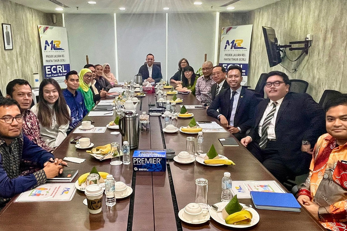 Sesi Pertemuan bersama AMCHAM